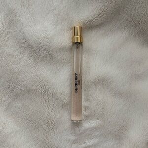 Burberry Her Eau de Parfum Fragrance